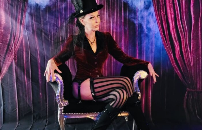Domina-lady-kay-in-roedermark